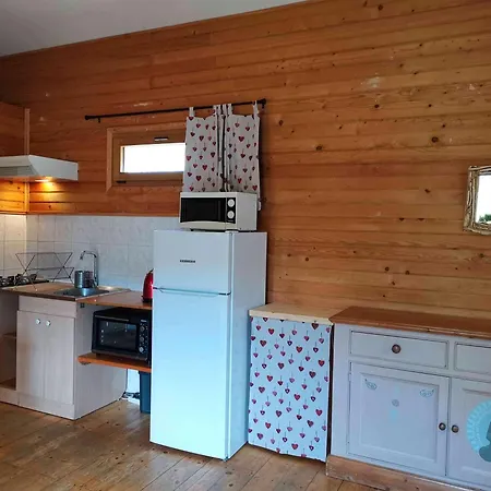 Chalet Rouge - Piscine Partagee Darbres